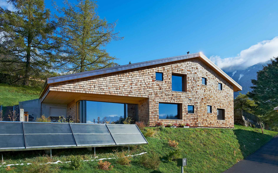 Construction d'une maison d'architecte écologique en bois